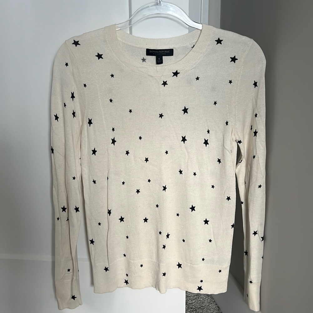 Banana Republic star sweater size small